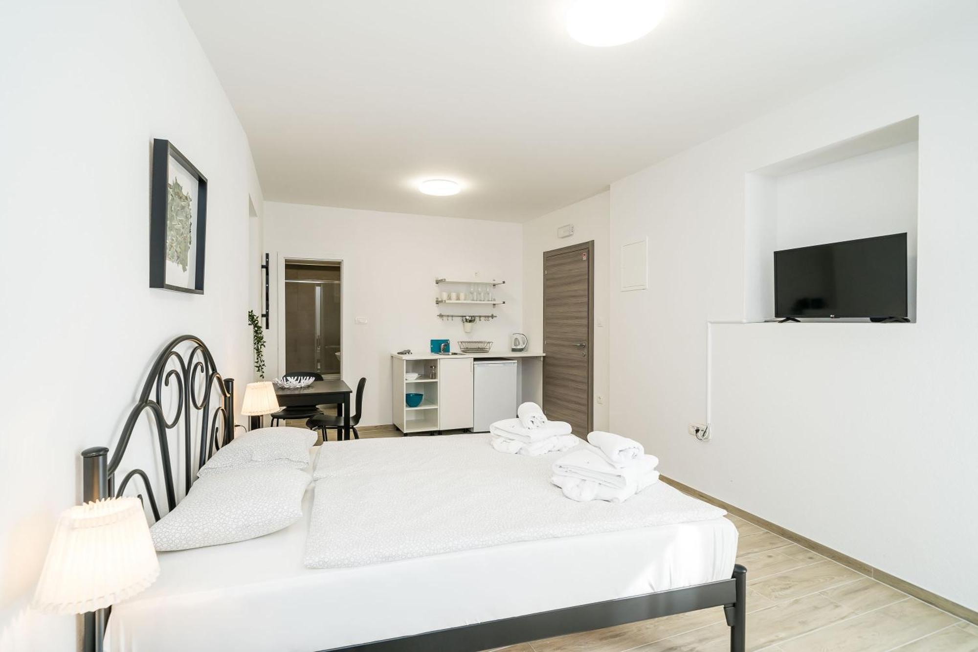 Residence & Pool Villa Schwarz Suites Cavtat Oda fotoğraf